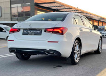 2020 190.000 KM‘DE HATASIZ İÇİ BEJ PROGRESSIVE A 180 SEDAN