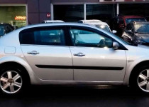 CEYLİN OTOMOTİVDEN 2006 MODEL DEĞİŞENSİZ KAYITSIZ MEGANE 2**