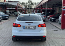 GÖKMEN OTOMOTİV‘DEN 2015 FORD FOCUS 1.6 TDCİ TREND X 140.000 KM