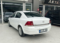 2013 MODEL 1.6 LPG Lİ SEDAN EDİTİON KAZASIZ BOYASIZ