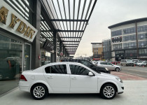 2013 MODEL 1.6 LPG Lİ SEDAN EDİTİON KAZASIZ BOYASIZ