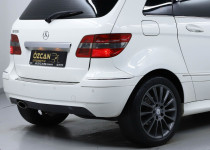 ÖZCAN OTOMOTİV‘den 2010 MODEL CAM TAVANLI MERCEDES B 150