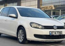 CEYLİN OTOMOTİVDEN 2011 MODEL DEĞİŞENSİZ MASRAFSIZ VW GOLF