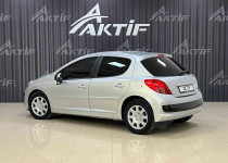 AKTİF den 2009 PEUGEOT 207 1.4 HDI COMFORT 184.000 KM‘DE BAKIMLI