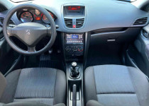 AKTİF den 2009 PEUGEOT 207 1.4 HDI COMFORT 184.000 KM‘DE BAKIMLI