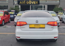 HATASIZ VOLKSWAGEN JETTA 1.6 DİZEL OTOMATİK COMFORT EXTRA