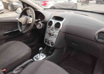CEYLİN OTOMOTİVDEN 2012 MODEL BENZİNLİ OTOMATİK 2. ELDEN CORSA++