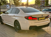 OPER OTOMOTİV DEN 2021 MODEL BMW 520 i HATASIZ BOYASIZ EN FUL MODELİ