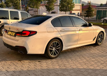 OPER OTOMOTİV DEN 2021 MODEL BMW 520 i HATASIZ BOYASIZ EN FUL MODELİ