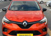 Hatasız Clio 1.0 TCe Icon Tüm Kredi Kartlarına 12 Taksit””