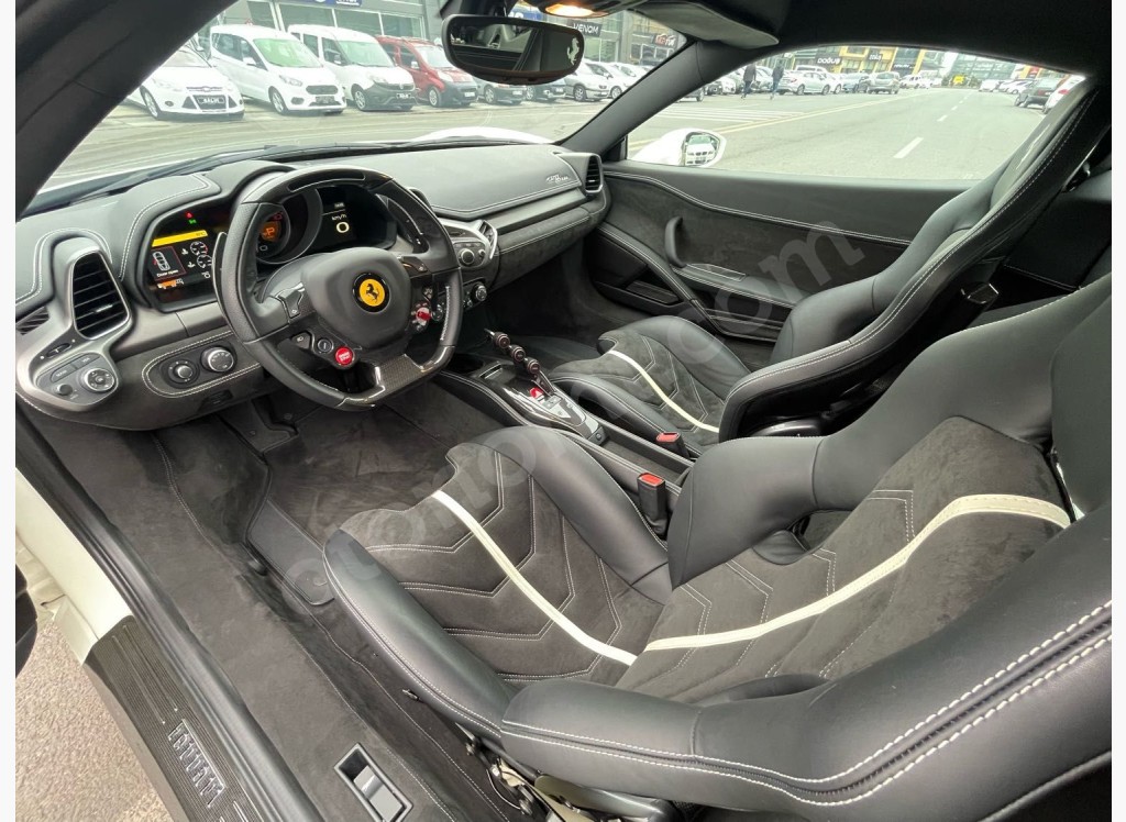 Ferrari 458, HATASIZ BOYASIZ FERMAS GARANTİLİ 39.500 KM 458 ITALİA ...