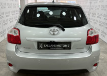 EXELANS MOTOR‘S I 2011 AURİS 1.6 BENZİN COMFORT EXTRA 80.000 KM!