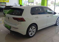 VOLKSWAGEN GOLF 1.0 eTSI 110 DSG LIFE