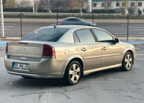 E&Y otomotiv 2003 MODEL DEĞİŞENSİZ BAKIMLI 1.6-16V OPEL VECTRA C