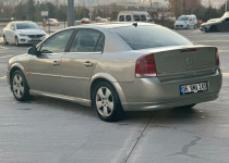 E&Y otomotiv 2003 MODEL DEĞİŞENSİZ BAKIMLI 1.6-16V OPEL VECTRA C