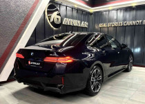2024~BAYİİ~520i İÇ&DIŞ //M SPORT~BOYASIZ~HEAD-UP+SOĞUTMA+HARMAN