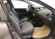 PAZARLIKSIZ BU GÜNE ÖZEL PLAKALI RUHSATLI 2004 RENAULT MEGAN 2