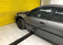 PAZARLIKSIZ BU GÜNE ÖZEL PLAKALI RUHSATLI 2004 RENAULT MEGAN 2