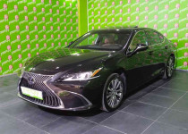 LEXUS ES 300H BUSINESS PLUS E-CVT