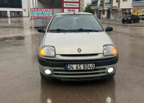 2001 Clio Acil Satılık Temiz Düşük Km