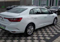 RENAULT MEGANE SEDAN JOY 1.3 TCE EDC 140 FAZ2