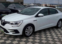 RENAULT MEGANE SEDAN JOY 1.3 TCE EDC 140 FAZ2