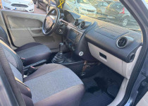 CEYLİN OTOMOTİVDEN 2005 MODEL DEĞİŞENSİZ MASRAFSIZ FORD FİESTA**