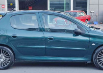 CEYLİN OTOMOTİVDEN 2001 MODEL CAM TAVANLI PEUGEOT 206++