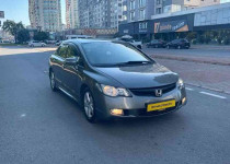 HONDA CİVİC 1.6 i-VTEC PREMIUM OTOMATİK+ LPĞ Lİ++