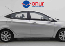 YETKİLİ BAYİDEN-HYUNDAİ ACCENT BLUE 1.4 CVVT MODE PLUS 104.000KM