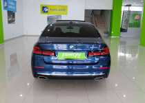 BMW 520i SEDAN LCI 1.6 170 LUXURY LINE