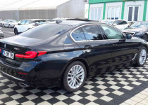 BMW 520i SEDAN LCI 1.6 170 LUXURY LINE