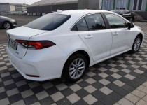 TOYOTA COROLLA 1.8 HYBRID DREAM E-CVT