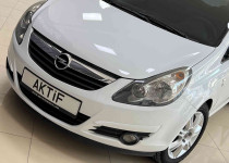 AKTİF de 2011 CORSA 1.2 ENJOY 111.YIL OTOMATİK 121.000KM BOYASIZ