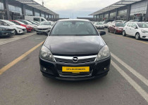 CEYLİN OTOMOTİVDEN 2011 MODEL BENZİNLİ OTOMATİK OPEL ASTRA**