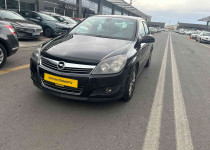 CEYLİN OTOMOTİVDEN 2011 MODEL BENZİNLİ OTOMATİK OPEL ASTRA**