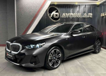 2023~BAYİ~520d xDRİVE İÇ ve DIŞ ///M SPORT~HEAD-UP+VAKUM+4ISITMA