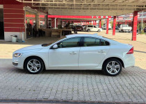 MERT AUTO‘DAN 2014 VOLVO S60 PREMIUM HATASIZ İLK EL