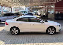 MERT AUTO‘DAN 2014 VOLVO S60 PREMIUM HATASIZ İLK EL