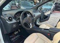 2013 MERCEDES-BENZ B180 SPORT CAM TAVAN BEYAZ BOYASIZ 125KM !