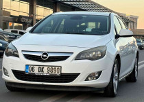 CEYLİN OTOMOTİVDEN 2012 MODEL HATASIZ BOYASIZ OTOMATİK ASTRA**