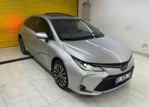 PERT HASAR KAYITSIZ PLAKALI TOYOTA COROLLA 1.8 HYBRID EN DOLUSU