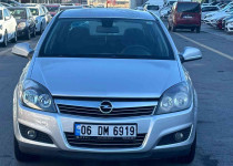 CEYLİN OTOMOTİVDEN 2011 MODEL 85.000 KM DE OPEL ASTRA*