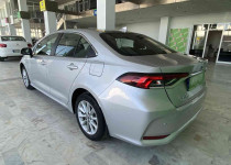 TOYOTA COROLLA 1.8 HYBRID DREAM e-CVT++