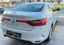 SACİTOĞLU OTOMOTİV’DEN HATASIZ 2019 MODEL MEGANE BlueDCİ 115 HP