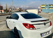 OPER OTOMOTİV DEN 2012 MODEL OPEL İNSİNGNİA DİZEL OTOMATİK