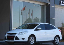 2013 FORD FOCUS 1.6 TDCI STYLE KAZASIZ FULL YETKİLİ SERVİS++