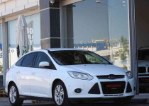 2013 FORD FOCUS 1.6 TDCI STYLE KAZASIZ FULL YETKİLİ SERVİS++