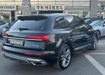 2024 ÇIKIŞLI AUDI Q7 55 TFSİ S LİNE 7 KOLTUK BOYASIZ %20 FATURA++