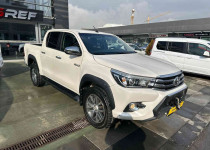 50. YIL 2018 TOYOTA HİLUX Hİ-CRUİSER 2.4 4X4 VİNÇ + ÇEKİ